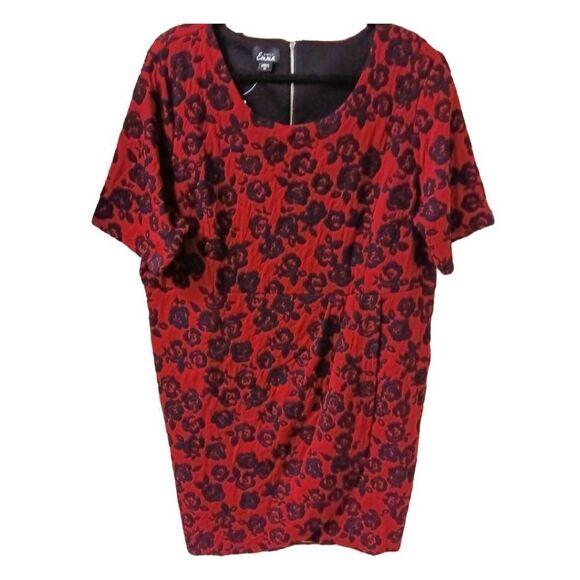 Emma Dresses & Skirts - EMMA Plus Size Floral wrap dress